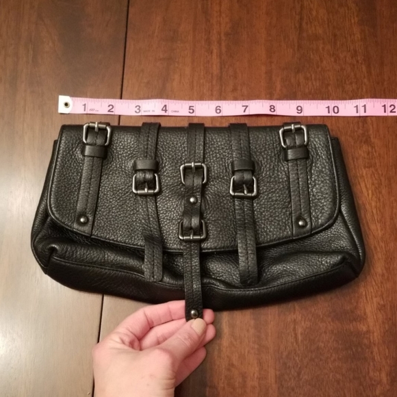 Kenneth Cole Clutch - Picture 2 of 5